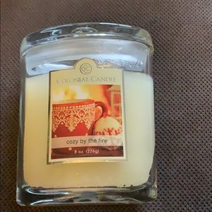 Colonial candle 8oz